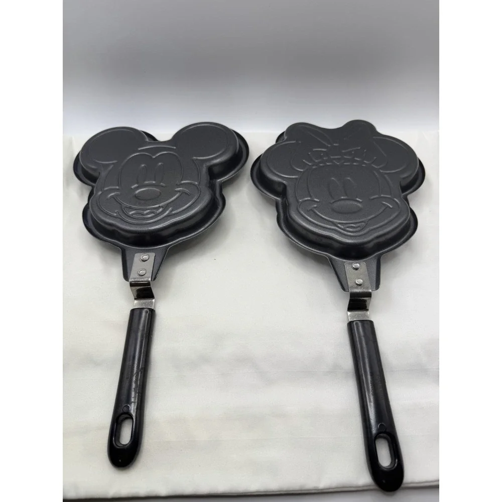 Disney Mickey & Minnie Mouse Pancake Skillet Non Stick